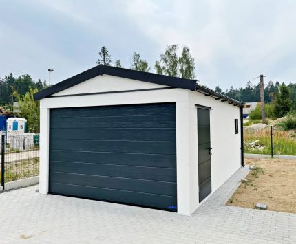 Montovaná garáž pro 1 auta s dveřmi a oknem