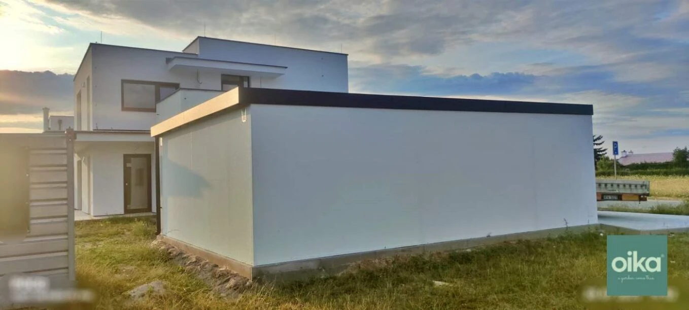 Montovaná garáž s kompletnou izoláciou vrátane priestoru okolo dverí a stropu